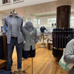 Vineyard Vines