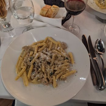 Ristorante Quattro - Penne with mushroom and truffle oil - Italian Near Me - Montreal, Quebec
