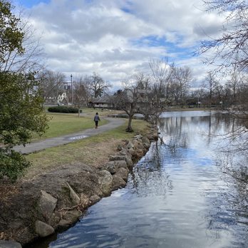 Taylor Park - Parks Near Me - Millburn, New Jersey