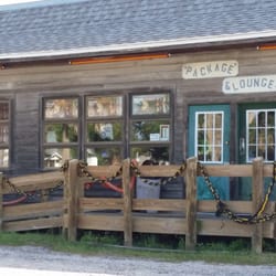 Barz Liquors & Fish Camp