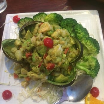 Royal Wok - Avocado shrimp and scallops, Good flavor and very hearty - Chinese Near Me - Longmont, Colorado Royal Wok - Avocado shrimp and scallops, Good flavor and very hearty - Chinese Near Me - Longmont, Colorado