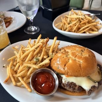 Riverview Grill - The View Burger - American Near Me - Mableton, Georgia