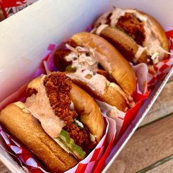 Burnin' Mouth Nashville Hot Chicken