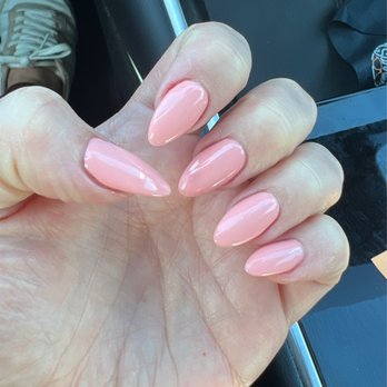 Vintage Nails - Acrylic set in oval shape with pumpkin latte color by DND - Nail Salons Near Me - Novato, California Vintage Nails - Acrylic set in oval shape with pumpkin latte color by DND - Nail Salons Near Me - Novato, California