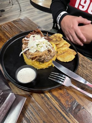 Izlas Puertorican Cuisine by null