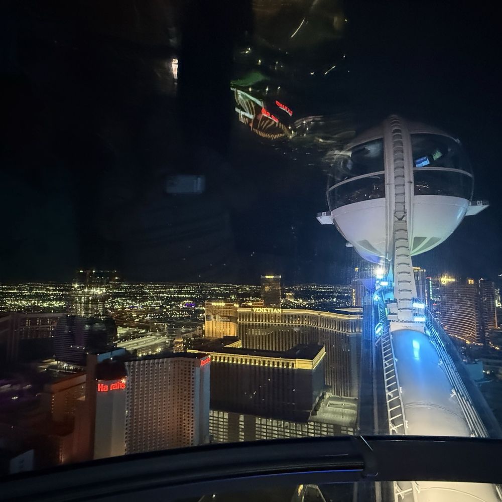 The High Roller - Near the top - Amusement Parks Near Me - Las Vegas, Nevada The High Roller - Near the top - Amusement Parks Near Me - Las Vegas, Nevada