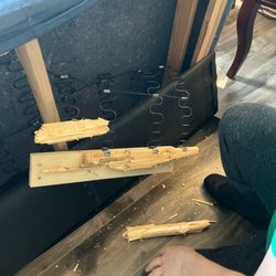 Leon's Furniture