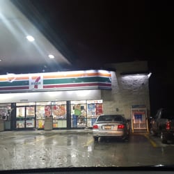 7-Eleven - Storefront