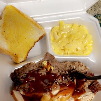 Chopped And Sliced BBQ - Brisket, chicken, Mac & Chz. Sooo good! - Barbeque Near Me - Lubbock, Texas Chopped And Sliced BBQ - Brisket, chicken, Mac & Chz. Sooo good! - Barbeque Near Me - Lubbock, Texas