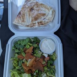 Bashar's Family Dining - Fattoush and pita w garlic sauce