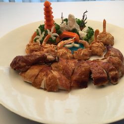 Michael's Oriental Restaurant & Function Centre - Emperor's Phoenix and Dragon Dish.