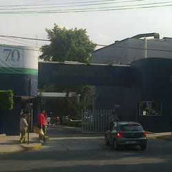 Instituto Nacional de Enfermedades Respiratorias - Fachada del INER