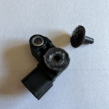Munroe Motors - MAP sensor Broken and glued - Motorcycle Dealers Near Me - San Francisco, California Munroe Motors - MAP sensor Broken and glued - Motorcycle Dealers Near Me - San Francisco, California