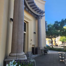 Exterior photo of The Melt - Folsom, California Exterior photo of The Melt - Folsom, California