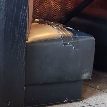 Hillview Restaurant - Terrible Seating - American Near Me - Depew, New York