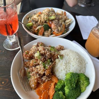 Asiatique Eatery - Asian Fusion Near Me - Ventura, California Asiatique Eatery - Asian Fusion Near Me - Ventura, California