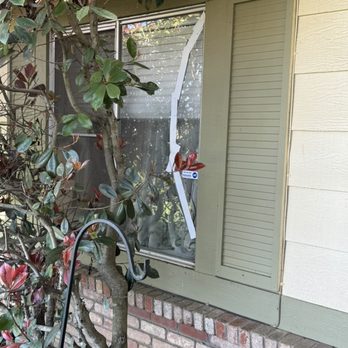 Aptos Glass & Ideal Windows - Before - Windows Installation Near Me - Aptos, California Aptos Glass & Ideal Windows - Before - Windows Installation Near Me - Aptos, California