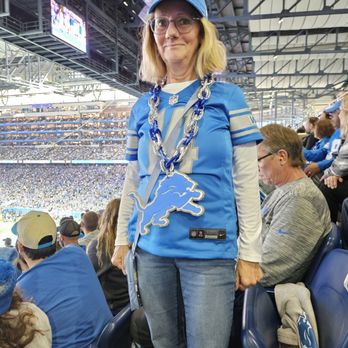 Ford Field - Stadiums & Arenas Near Me - Detroit, Michigan Ford Field - Stadiums & Arenas Near Me - Detroit, Michigan
