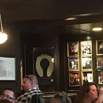 Harry Caray's - Appetizing. - Sports Bars Near Me - Chicago, Illinois