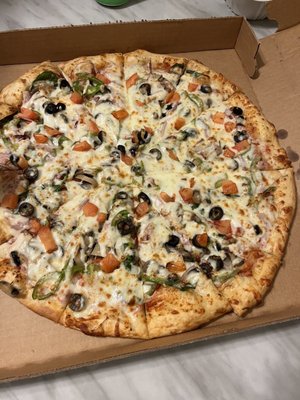 Papa Deeno’s Pizza by null
