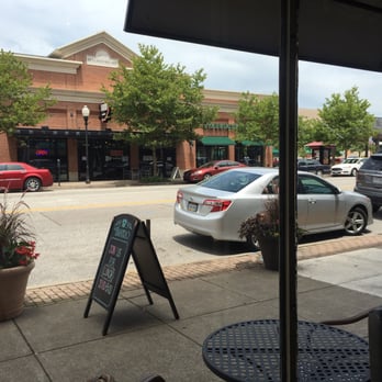 Le Bistro - My view from my window table - French Near Me - Huntington, West Virginia
