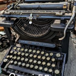 San Diego's Largest Vintage and Antique Mall - VINTAGE COLLECTIONS