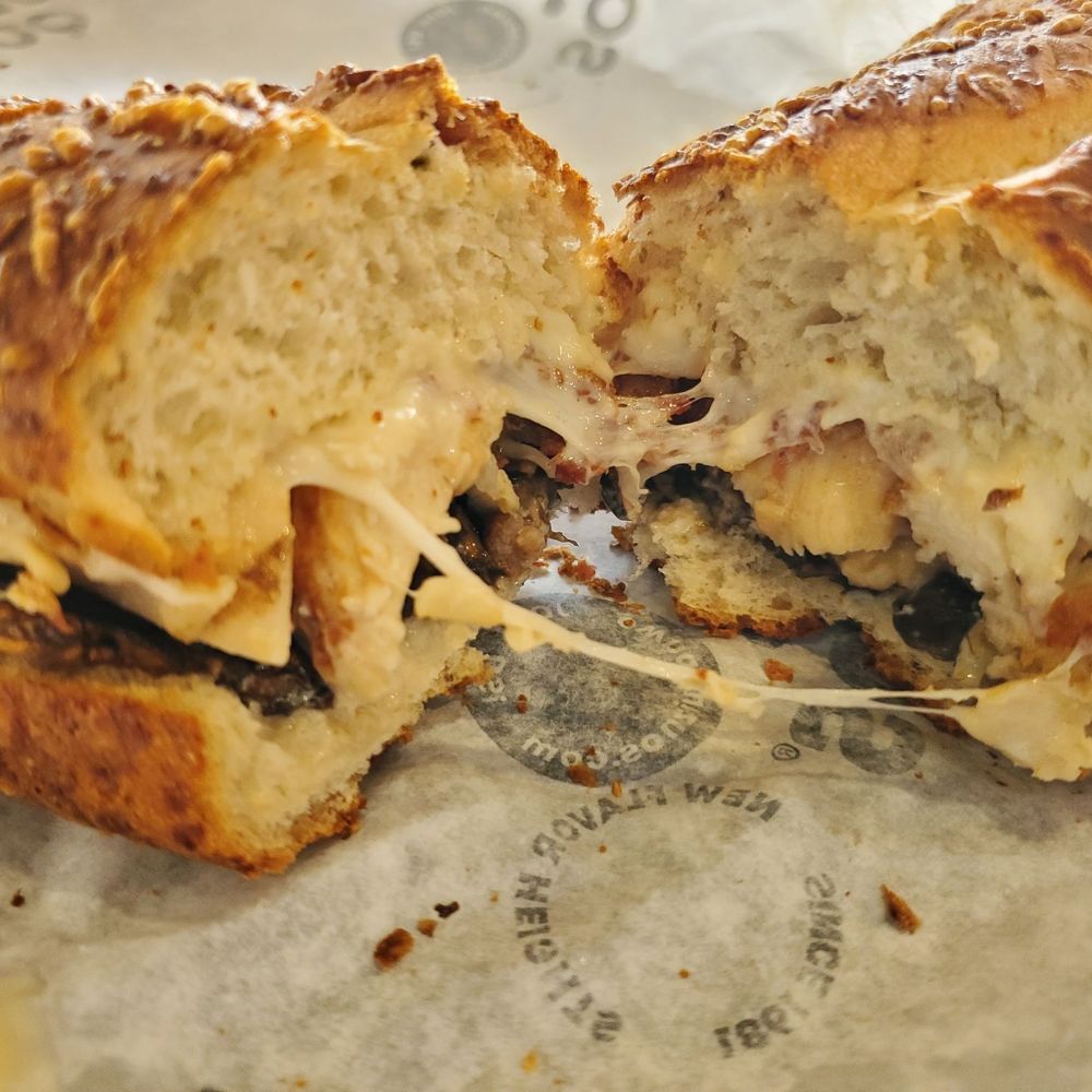 Quiznos - Chicken carbonara - Sandwiches Near Me - Hayward, California Quiznos - Chicken carbonara - Sandwiches Near Me - Hayward, California