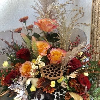 Designs by Precious Petals - Florists Near Me - Tacoma, Washington