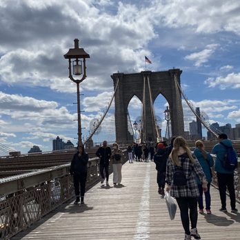 Brooklyn Bridge - Landmarks & Historical Buildings Near Me - Brooklyn, New York Brooklyn Bridge - Landmarks & Historical Buildings Near Me - Brooklyn, New York