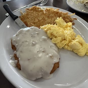 The Morning Bun Cafe - Country fried steak and gravy - Coffee & Tea Near Me - Vacaville, California The Morning Bun Cafe - Country fried steak and gravy - Coffee & Tea Near Me - Vacaville, California