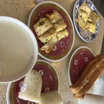Four Sea Restaurant - Egg crepe with pork floss, rice burrito, Chinese crullers - Taiwanese Near Me - San Gabriel, California Four Sea Restaurant - Egg crepe with pork floss, rice burrito, Chinese crullers - Taiwanese Near Me - San Gabriel, California