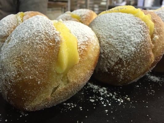 Caldense Bakery by null