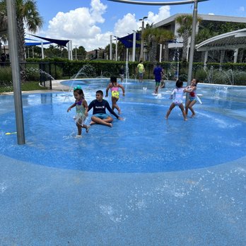 Doral Legacy Park - Splash pad - Parks Near Me - Doral, Florida