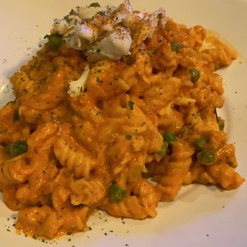 Bosscat Kitchen & Libations - spicy crab pasta - New American Near Me - Irvine, California