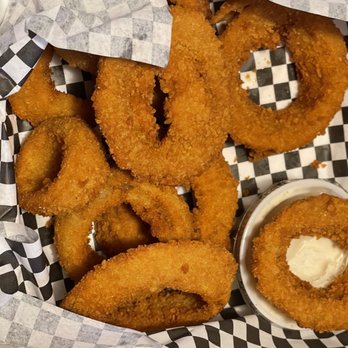 Durty Gurt's - onion rings and dipping sauce - American Near Me - Galena, Illinois Durty Gurt's - onion rings and dipping sauce - American Near Me - Galena, Illinois
