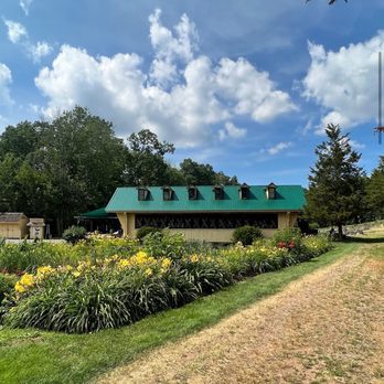 Worthington Vineyard & Winery - Venues & Event Spaces Near Me - Somers, Connecticut Worthington Vineyard & Winery - Venues & Event Spaces Near Me - Somers, Connecticut