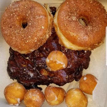 Sk's Donuts - Just looking at this makes me happy;) - Donuts Near Me - Oceanside, California Sk's Donuts - Just looking at this makes me happy;) - Donuts Near Me - Oceanside, California