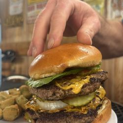 Double Cheeseburger