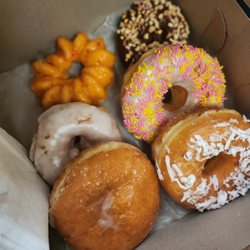 Donuts & Delites