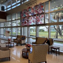 Christine E. Lynn Women's Health & Wellness Institute - Lobby
