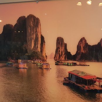 Restaurant Sam Yi - a boat on the water - Chinese Near Me - Rimouski, Quebec