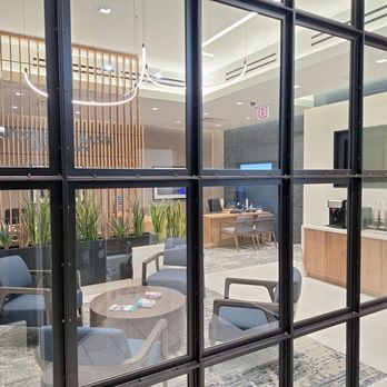 Wintrust - Banks & Credit Unions Near Me - Chicago, Illinois