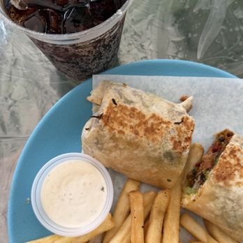 South Kona Grindz - Veggie burrito - Fish & Chips Near Me - Captain Cook, Hawaii