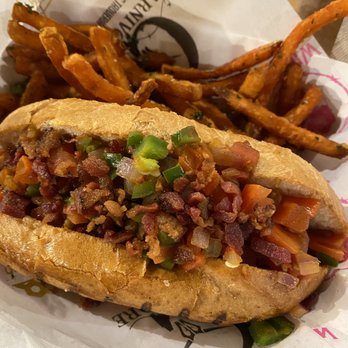 Barbed Wire Reef - Elk sausage with bacon and pico de gallo - Seafood Near Me - Edgewater, Colorado