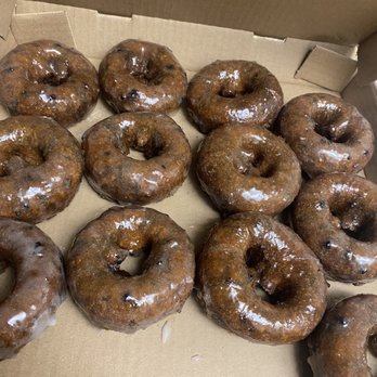 M & M Donuts - Dozen of blueberry donuts - Donuts Near Me - Anaheim, California M & M Donuts - Dozen of blueberry donuts - Donuts Near Me - Anaheim, California