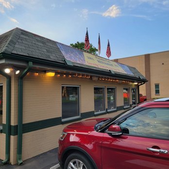 Pressley Park Restaurant - The Pressley Park Restaurant, from their parking lot. - Breakfast & Brunch Near Me - Charlotte, North Carolina Pressley Park Restaurant - The Pressley Park Restaurant, from their parking lot. - Breakfast & Brunch Near Me - Charlotte, North Carolina