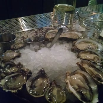 Taylor Shellfish Oyster Bar - Shucker's dozen - Seafood Near Me - Seattle, Washington
