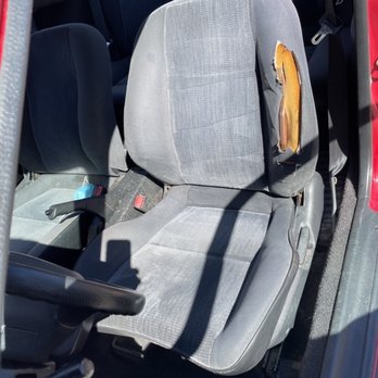 Dealer's Choice Upholstery - Pre-repair. - Furniture Reupholstery Near Me - Austin, Texas Dealer's Choice Upholstery - Pre-repair. - Furniture Reupholstery Near Me - Austin, Texas