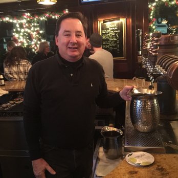 The Great American Pub - Great bar tender... quick and funny - Pubs Near Me - Wayne, Pennsylvania