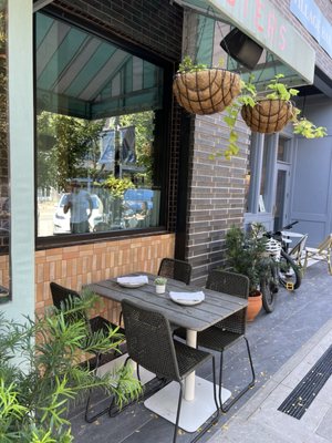 Green Point Seafood and Oyster Bar by null